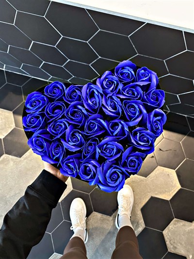 LOVE FLOWER BOX BLUEROYAL BOXWATCHOFROYALLOVEFLWRBXBLUELOVE FLOWER BOX BLUE